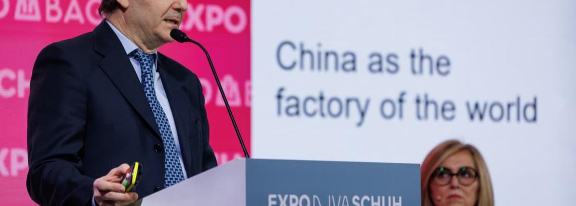 GLOBALISATION, SPHERES OF INFLUENCE AND THE NEW GEOGRAPHIES OF FASHION: THE OUTLOOK FOR FOOTWEAR AND BAGS