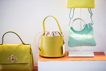 WHAT DOES THE 2022 SPRING/SUMMER SEASON HOLD FOR BAGS? 